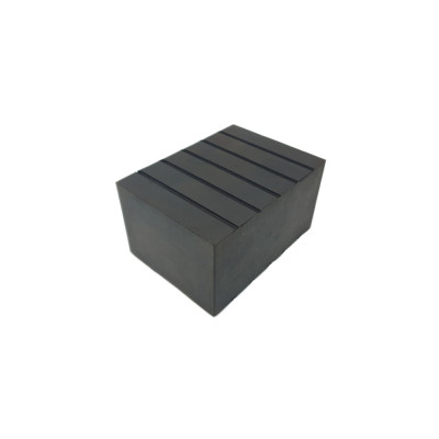 Cric de pont petit bloc de caoutchouc universel 102x75x54mm