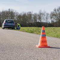 Cône de sécurité rétractable avec éclairage LED