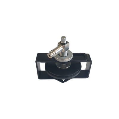 Adaptateur universel de purge de frein